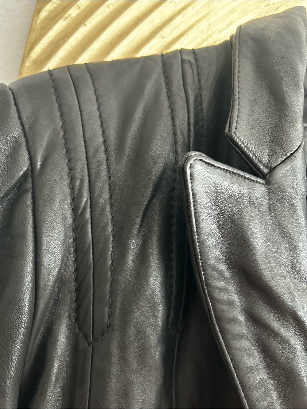 Jones New York Black Calf Leather Mid-Length Overcoat Button Down Lined XL Y2K - Picture 6 of 16
